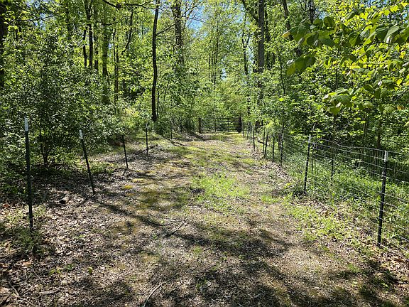 4th image of TRACT Angel Ridge Rd #C