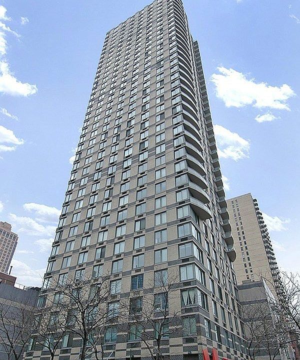 1st image of 300 E 85th St #2104/2105