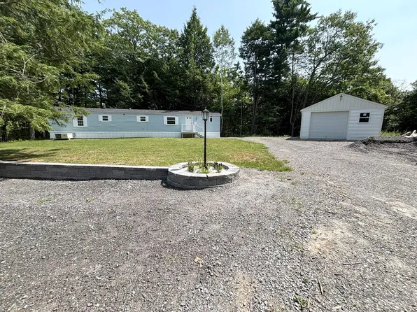 49 Round Stone Road, Mount Vernon, ME 04352