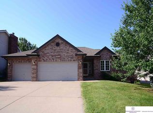 10417 Polk St, Omaha, NE 68127