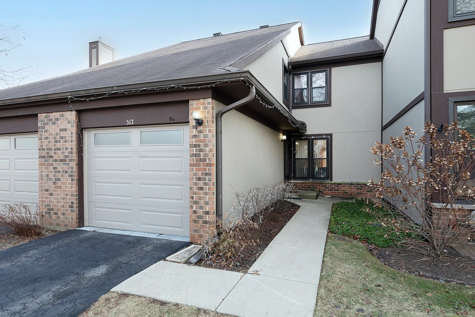 317 Partridge Ln photo 1
