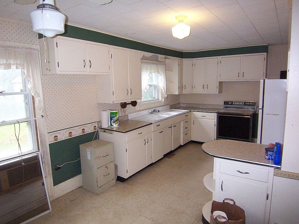 1st image of 2556 Peninsula Pl