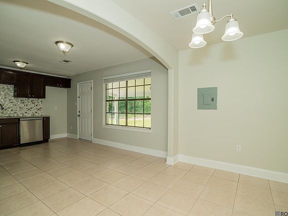 5th image of 16506 Stephanie Ave
