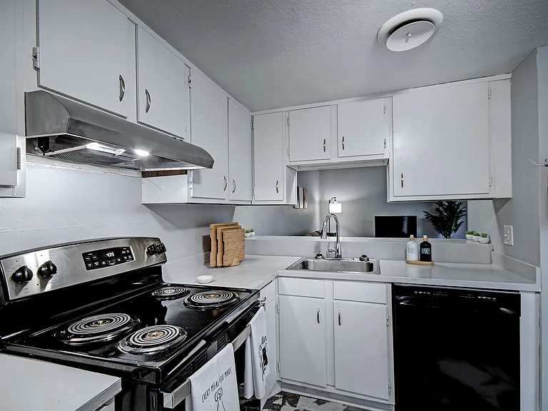 225 W McDowell Rd #K2 — Photo 4
