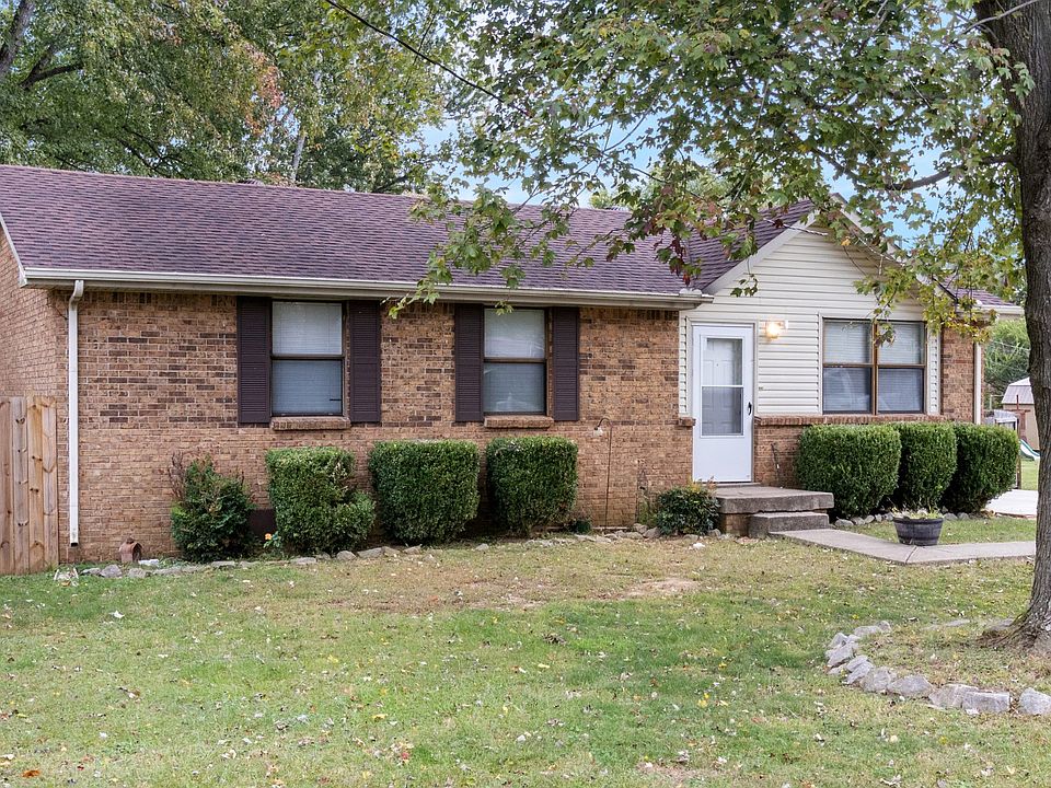 1st image of 116 Vivian Dr