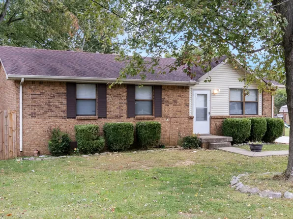 116 Vivian Dr, Clarksville, TN 37042