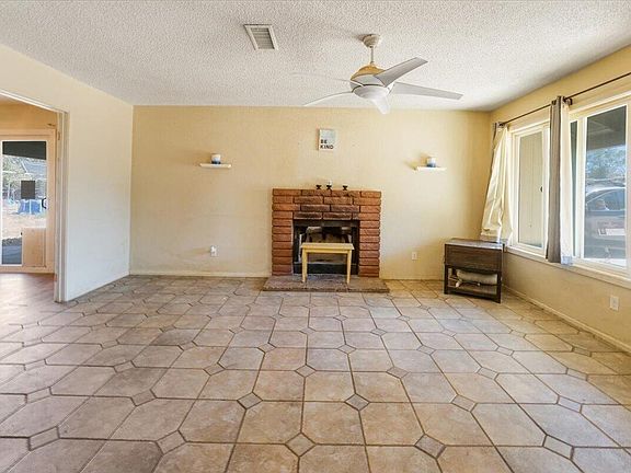 4th image of 40684 177th St E