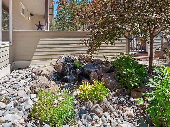 5th image of 3345 NW Panorama Dr