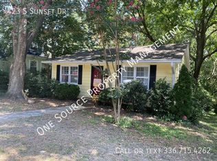 423 S Sunset Dr, Winston Salem, NC 27103