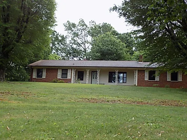 400 Virgil H Goode Hwy, Bassett, VA 24055
