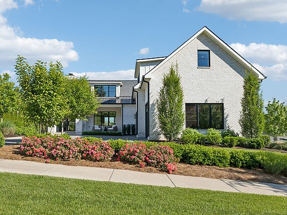 2nd image of 7376 Harlow Dr
