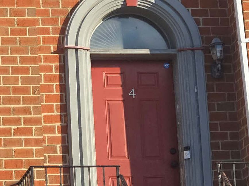 2nd image of 4 Sundown Ct