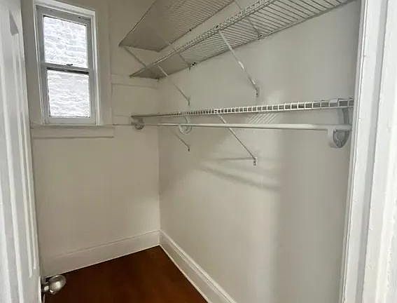 5th image of 124 Mallory Ave #2AE