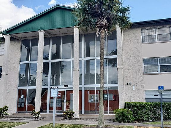 2nd image of 1902 Honour Rd APT 22