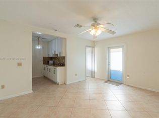7641 Raleigh St #1, Hollywood, FL 33024