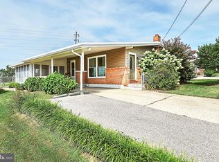 10 S Biesecker Rd, York, PA 17408