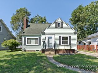 2945 Roosevelt Rd, Muskegon, MI 49441