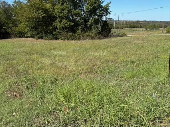 NW Gaye St, Kingston, OK 73439