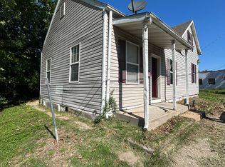 323 N 7th St, Belleville, IL 62220