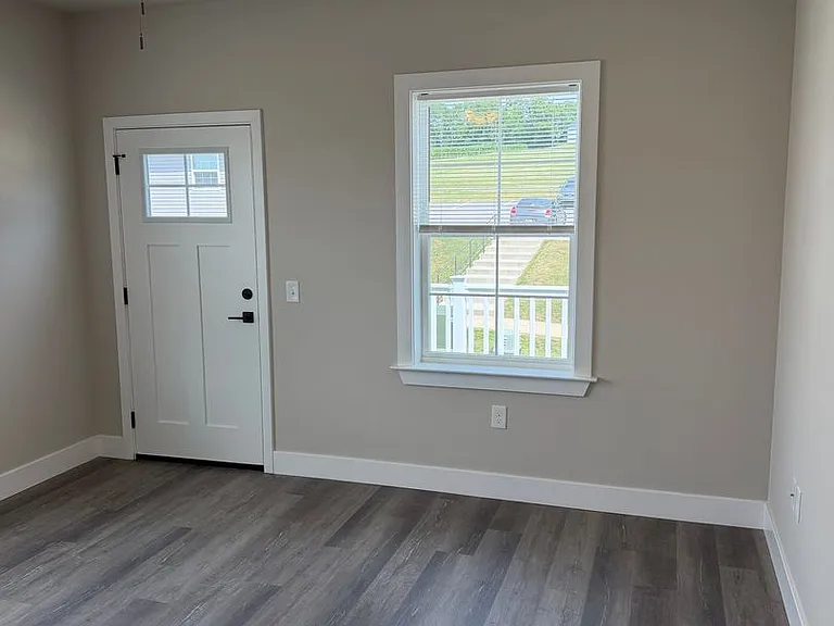Salem Run Apartments Phase 2 — Photo 441
