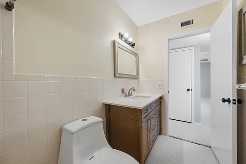 2258 World Parkway Blvd W Photo 1