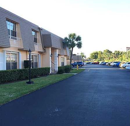 3rd image of 292 NW 69th Ave APT 167