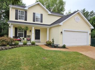 115 Saint Marys Dr, Ballwin, MO 63021