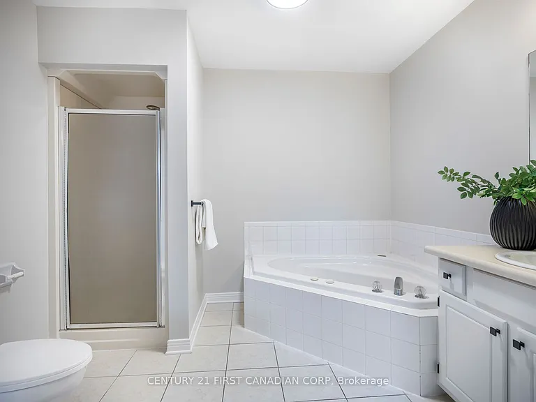189 Homestead Cres #25 — Photo 21
