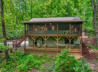 1501 Tanglewood Ln, Saluda, NC 28773