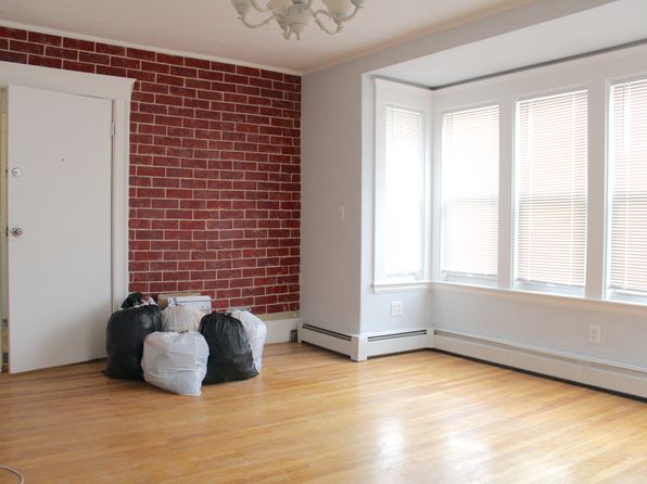 121 Johnson St APT 3L