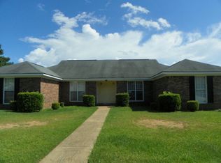 114 Augusta Ct, Leesburg, GA 31763