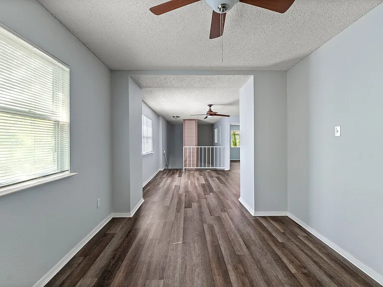 11809 Eubank Dr — Photo 21
