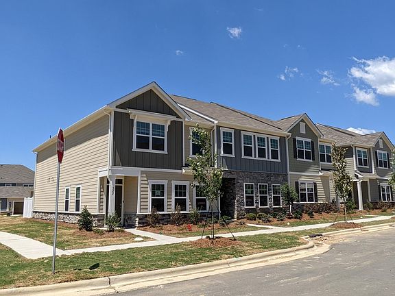 2265 Square Foot Open Floor Plan House with a Massive Backyard