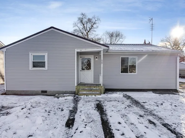 405 W Benjamin St, Linwood, MI 48634