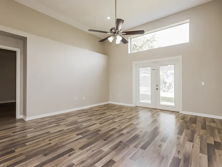 2864 Meridian Point Ln — Photo 9