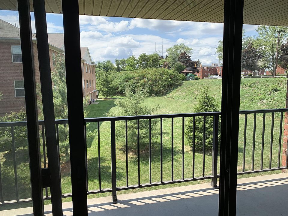 1st image of 7500-7534 Penn Bridge Ct #7510