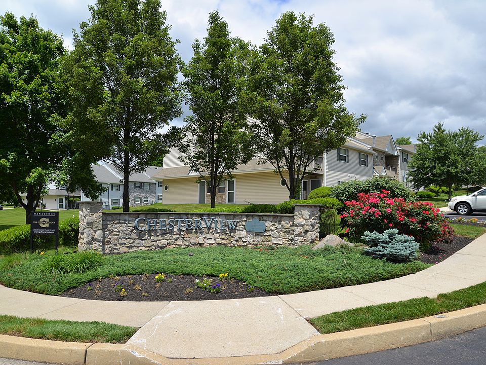 1st image of 103 Horseshoe Dr #103