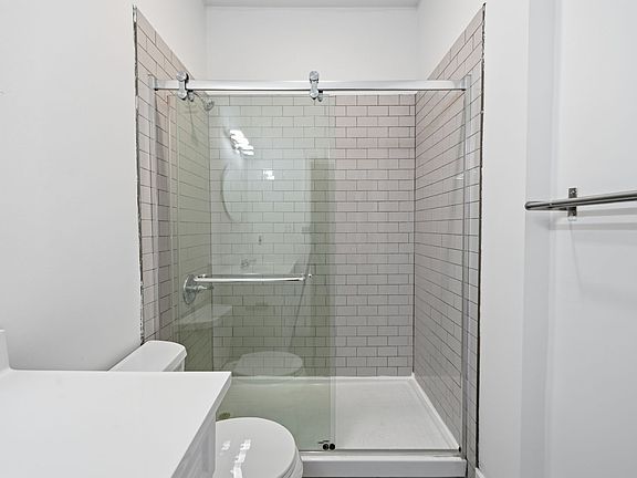 3rd image of 2100 Christian St #2113A