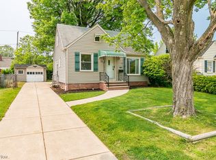 1326 Worton Blvd, Mayfield Heights, OH 44124