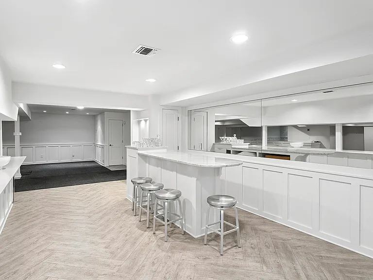 42 Broidy Ln — Photo 16