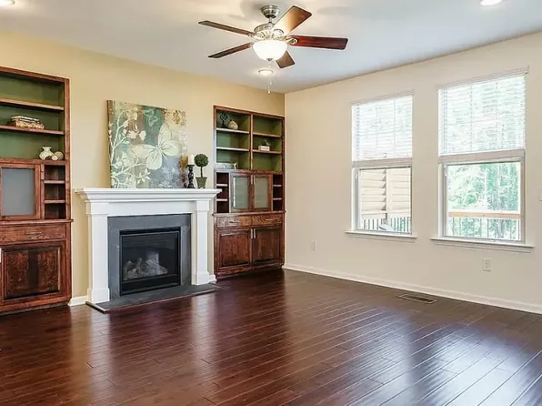 5403 Cambridgeshire Loop, Cary, NC 27519