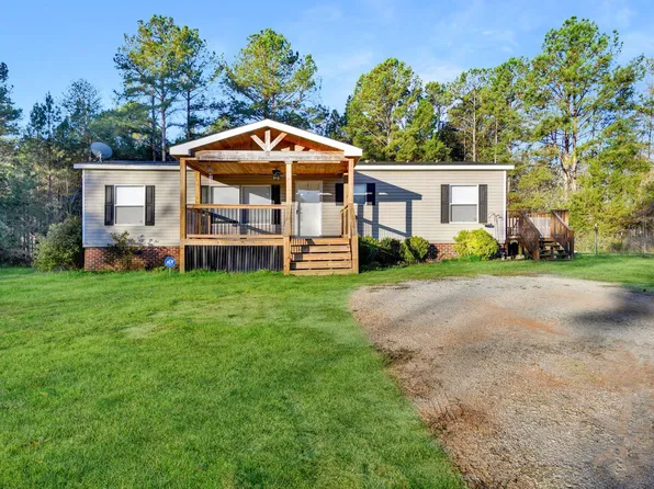 535 Lighthouse Rd, Enoree, SC 29335