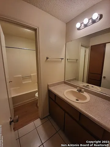 5311 Ashbury Dr — Photo 6