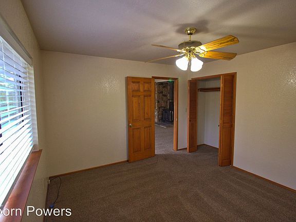 4th image of 2400 Knollwood Dr
