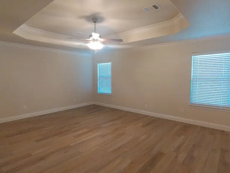 8901 Witmer Ct — Photo 18