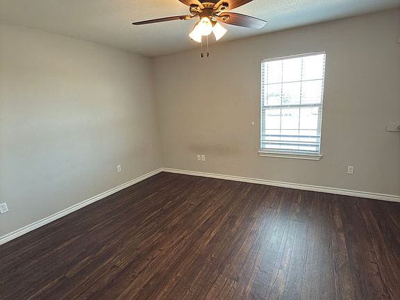 4th image of 105 N Lacy Dr #99A