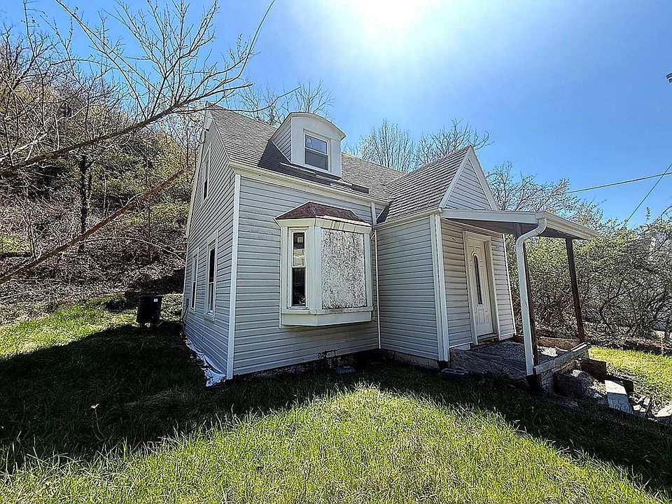 1st image of 200 Jones St