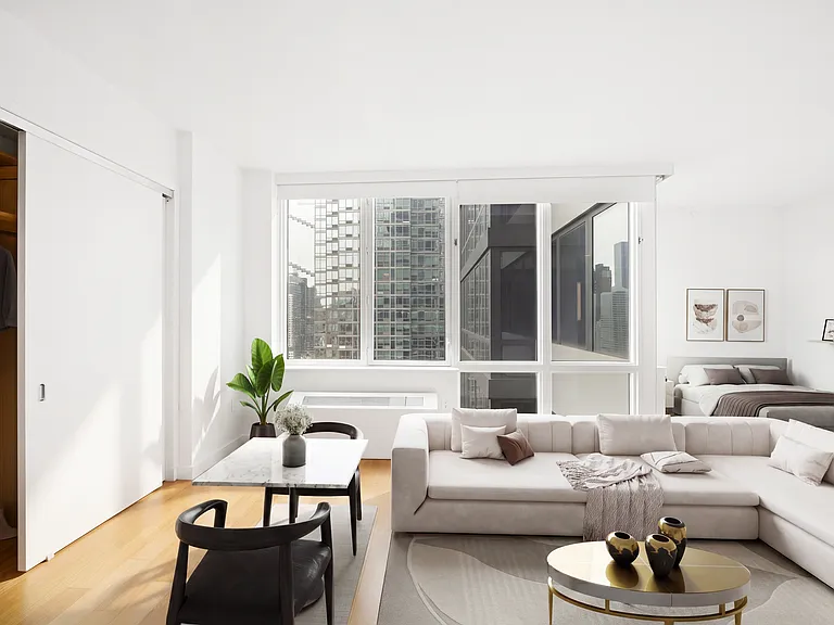 605 W 42nd St #26L — Photo 4