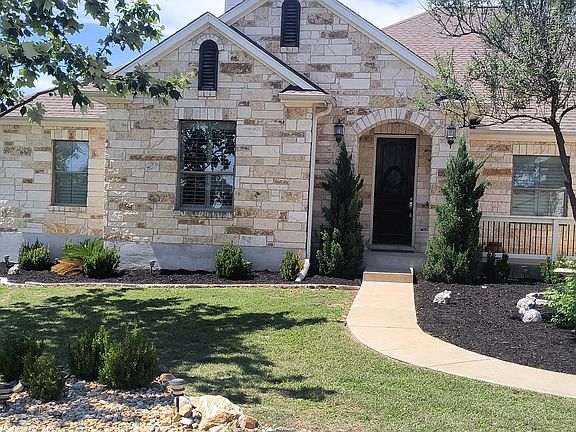 4th image of 213 Dawn Dr