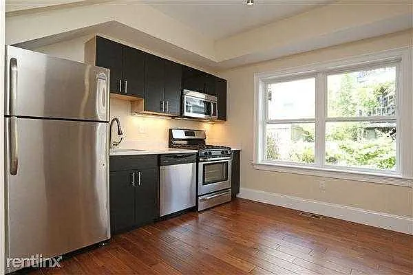 Caldwell St — Photo 14